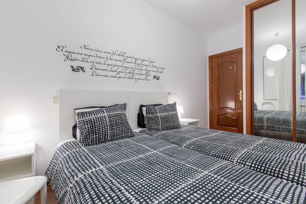 Appartement Bookinmadrid Com - Puerta Del Sol Chambre photo