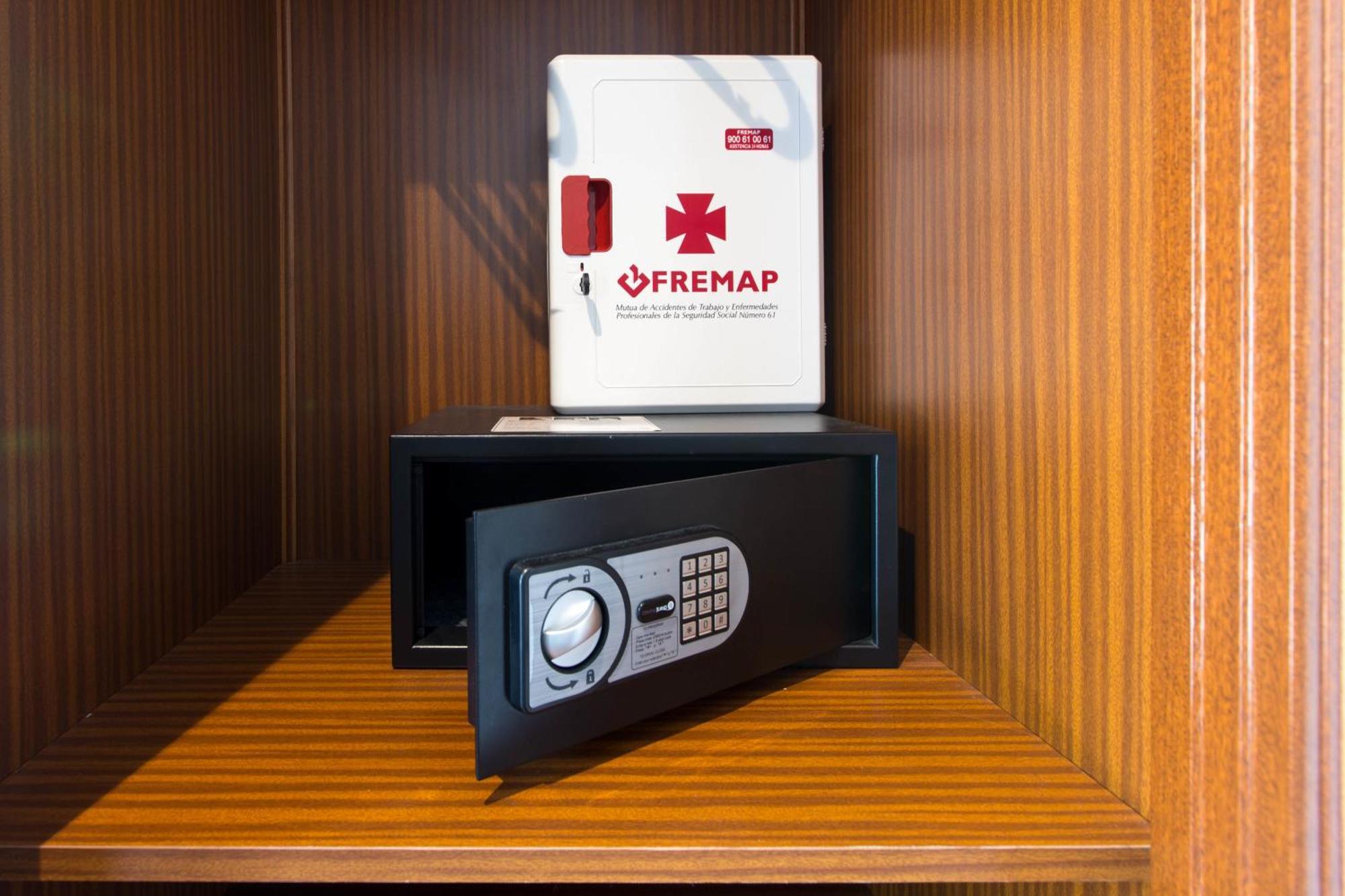 Appartement Bookinmadrid Com - Puerta Del Sol Chambre photo